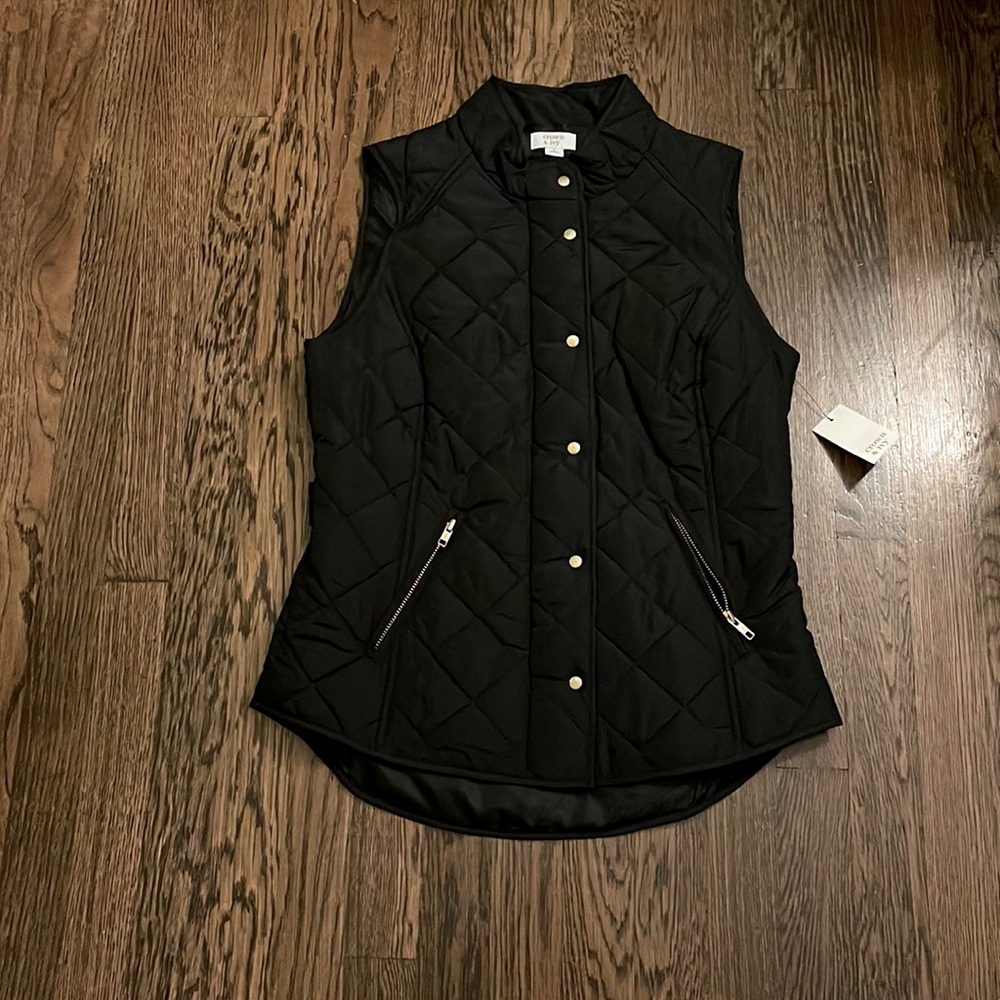 Crown and Ivy vest